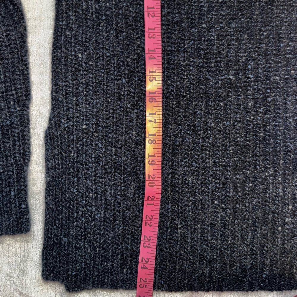 Vince Donegal Blue Cashmere Sweater, size Small, NWT - Picture 10 of 11
